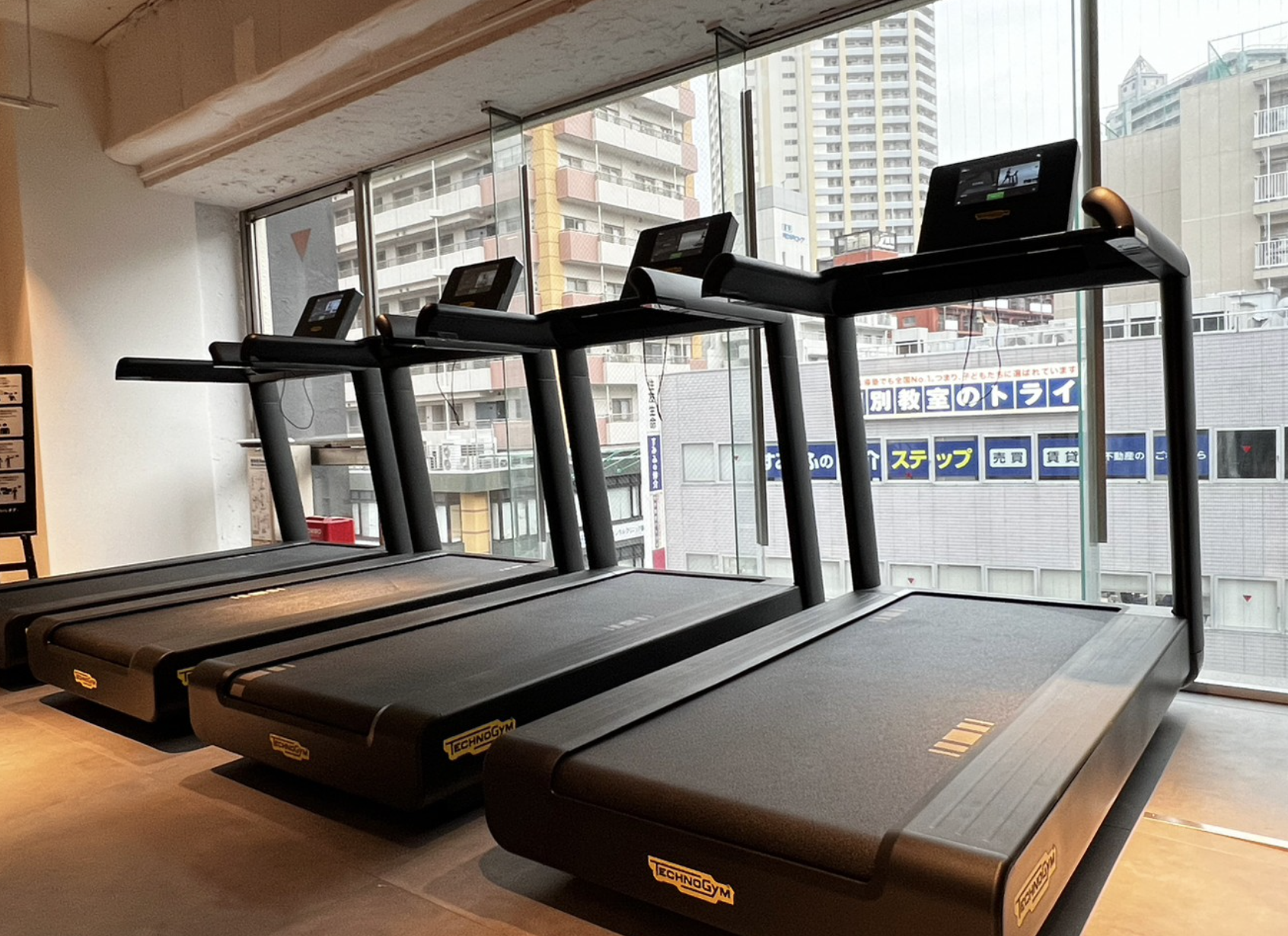 川口市のパーソナルトレーニングジム | 川口店