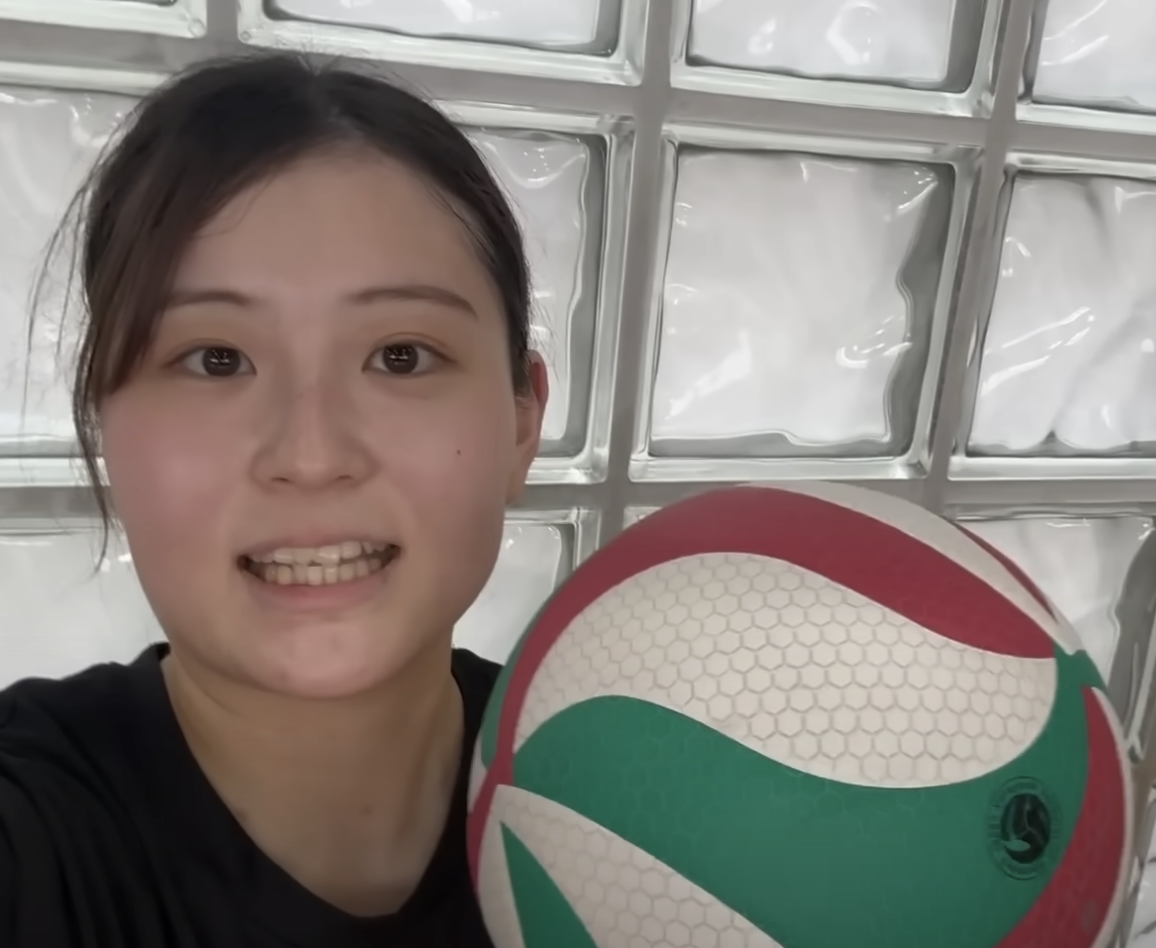 生活習慣を改善する女性